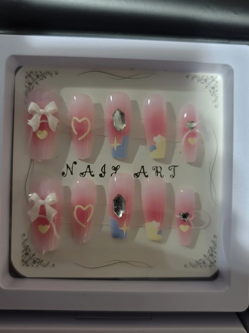 Press-On Nail Set Of 6 Desing - Pastel Multi-Color